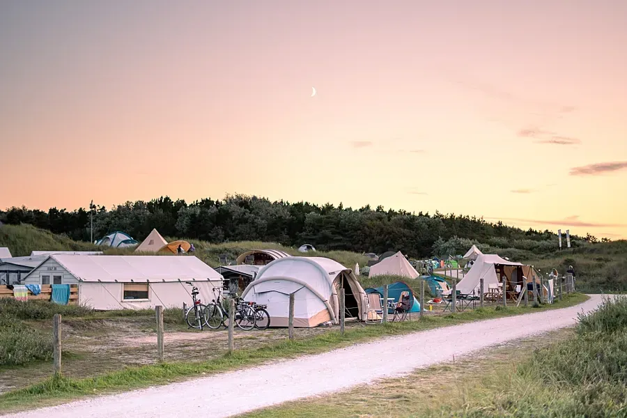 Luxe kamping aan zee nederland 3jpg